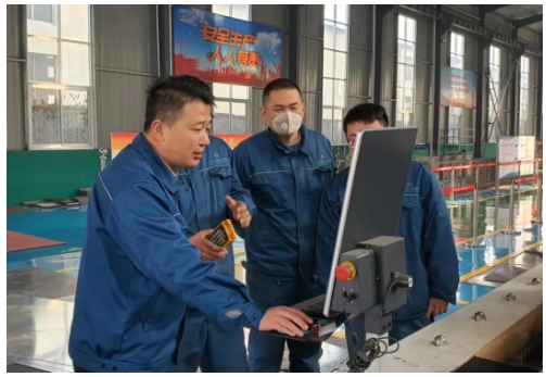 ϲ������Դ����аl(f��)�����������ϲ�@���f�е��ߌ�